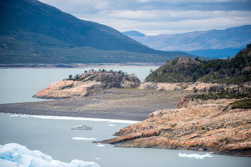 很灵的招桃花的方法 改变桃花运最好的办法