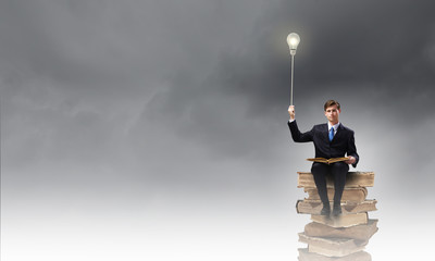 洛阳二外小学一年级开设英语课吗